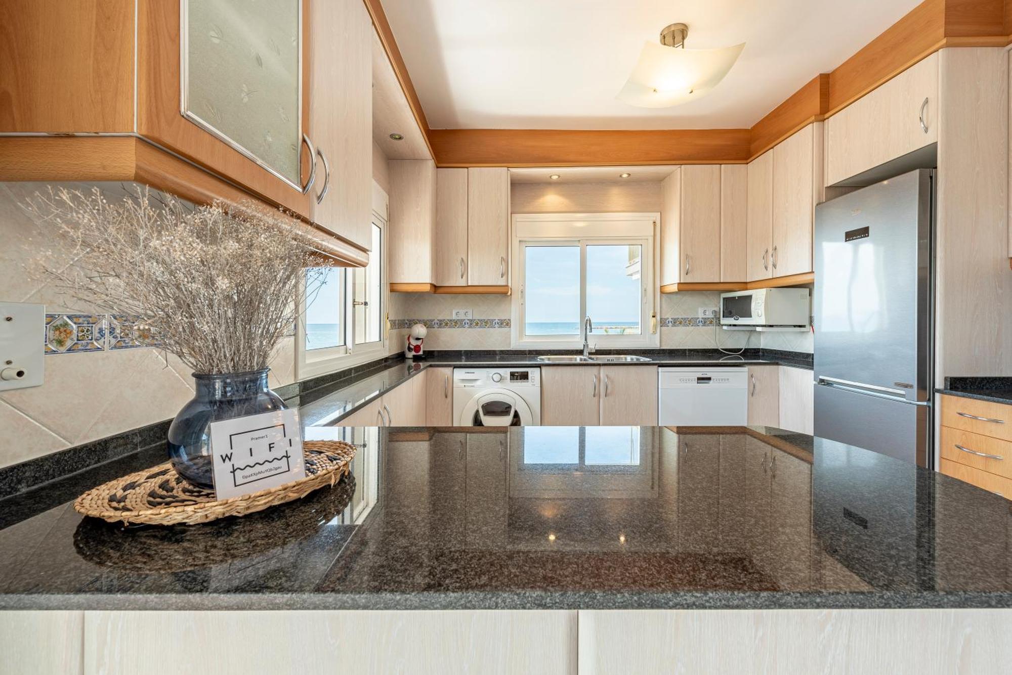 Apartamento Frente Al Mar Cambrils Kültér fotó