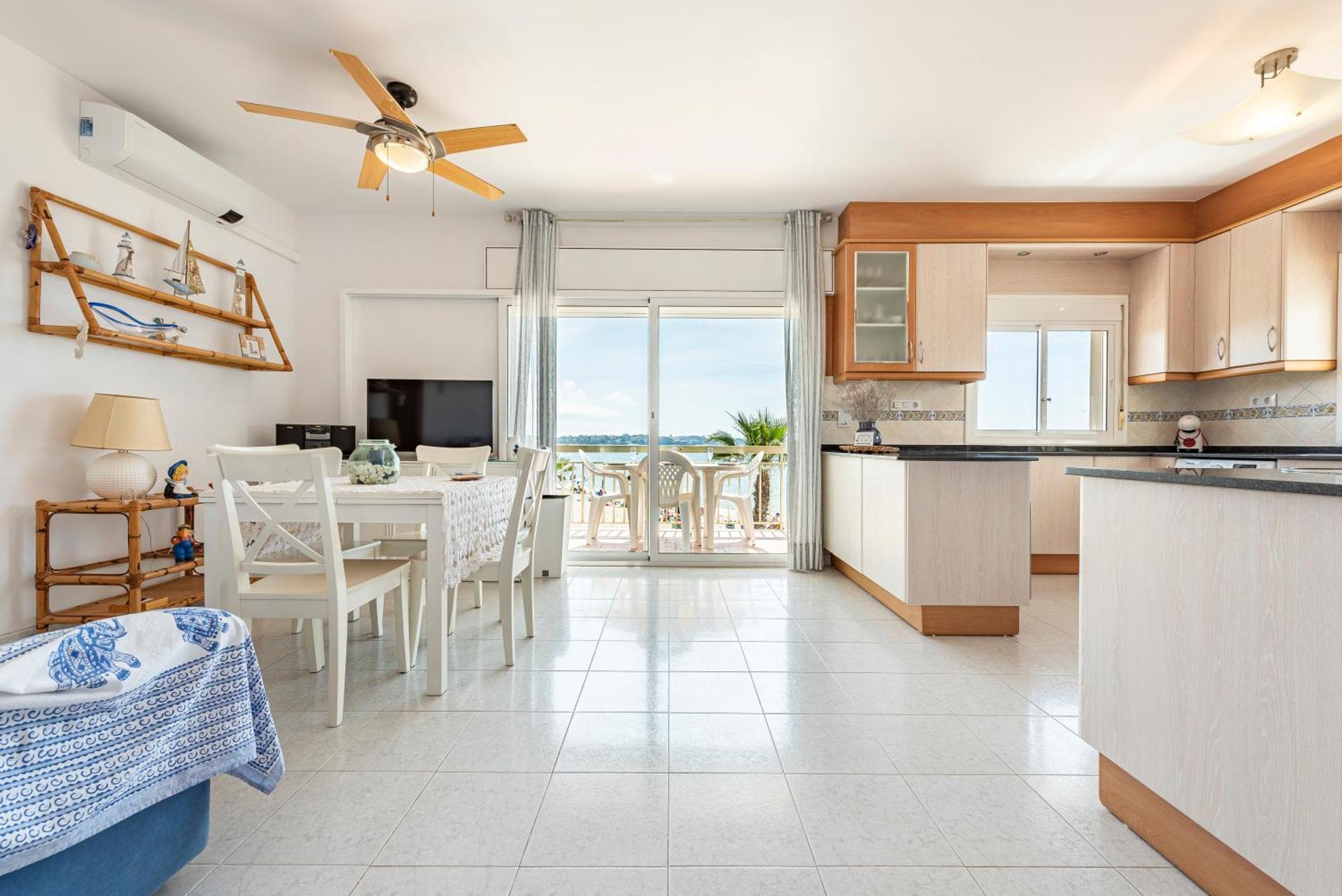 Apartamento Frente Al Mar Cambrils Kültér fotó